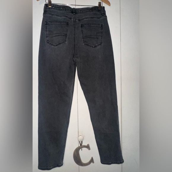 American Eagle Mom-Jean in Blk Size 8REG - Picture 10 of 13